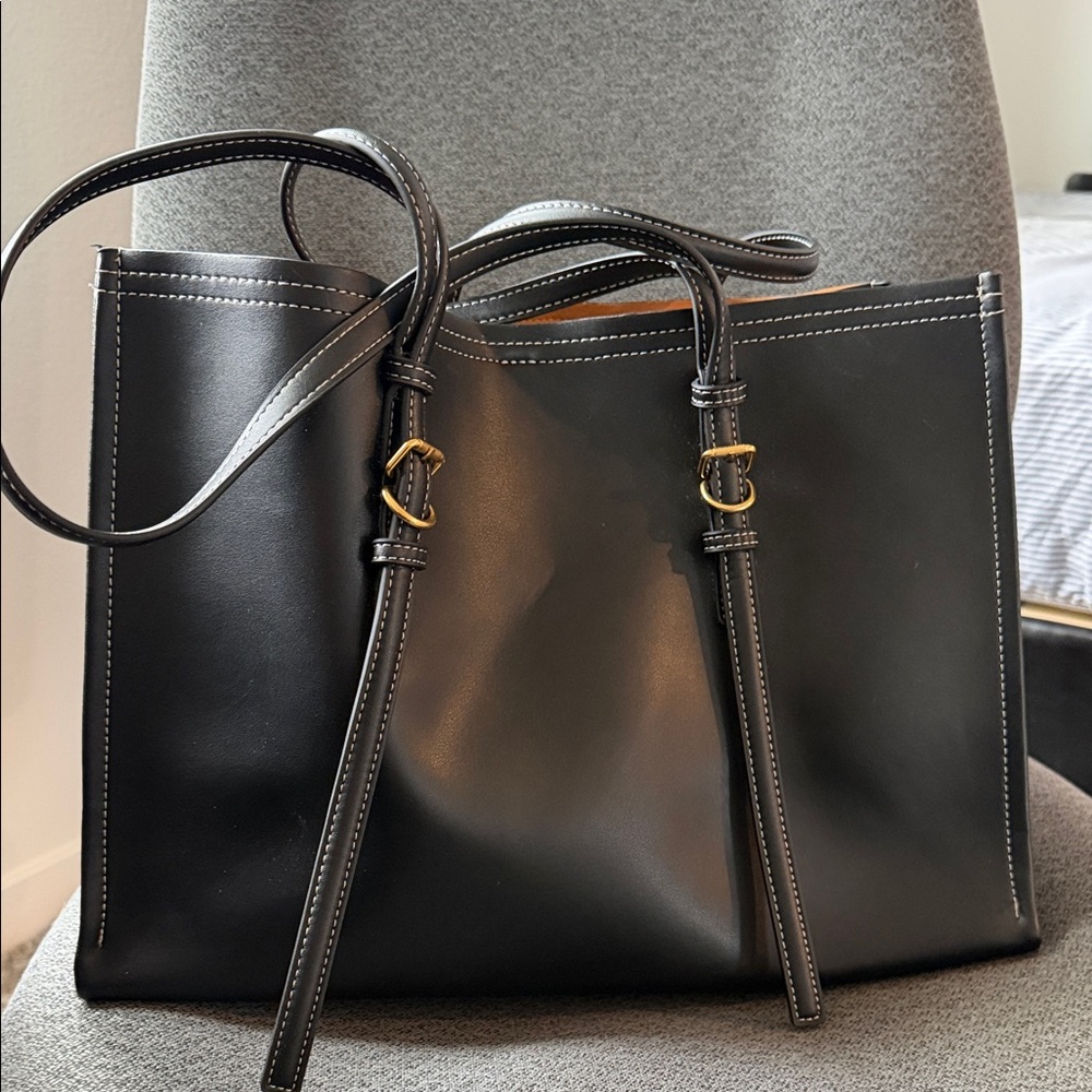 Italian Leather Black Tote Bag Made in Italy - Picture 3 of 15